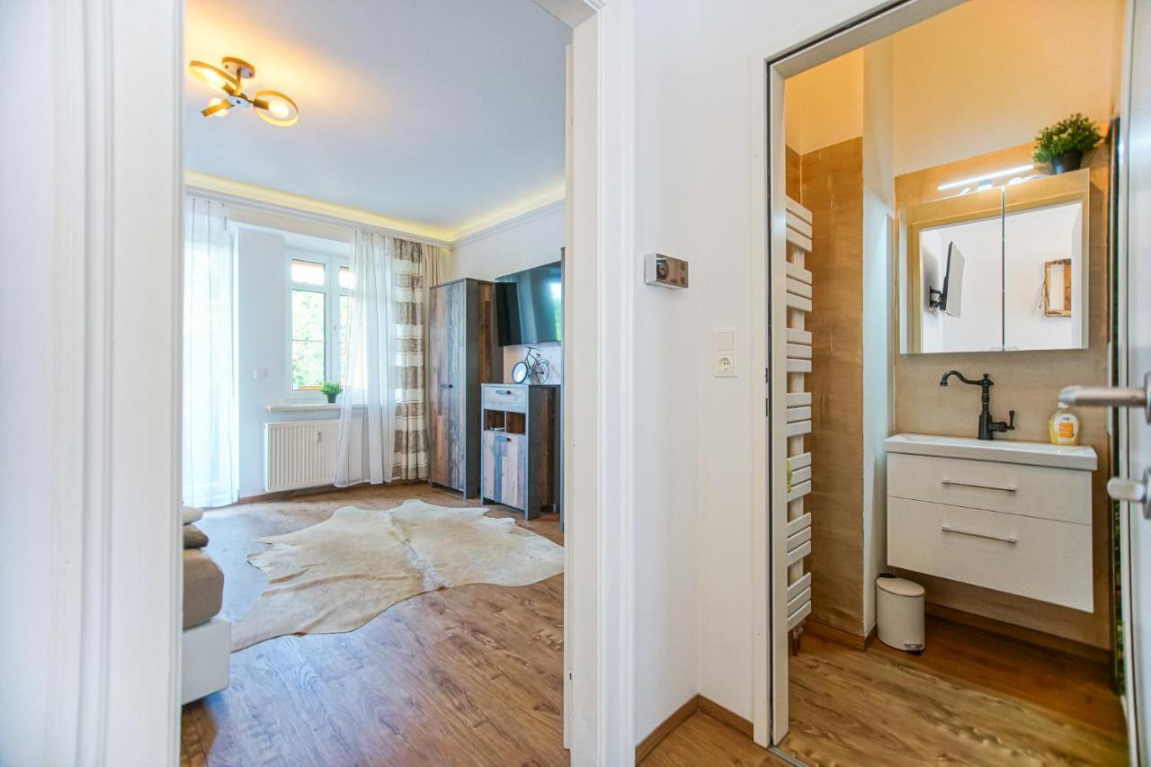 Auszeit Steiraland 7 Mit Ueberdachten Balkon Und Parkplatz Leoben  Eksteriør bilde